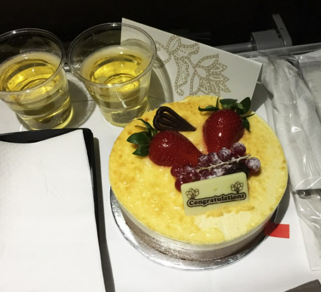 허니문케이크